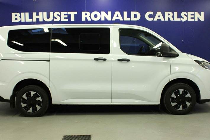 Hvid Ford E-Transit Custom Kombi 340S fra 2025
