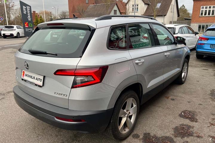 Sølv Skoda Karoq fra 2019