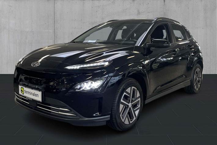 Sort Hyundai Kona fra 2022 set udefra