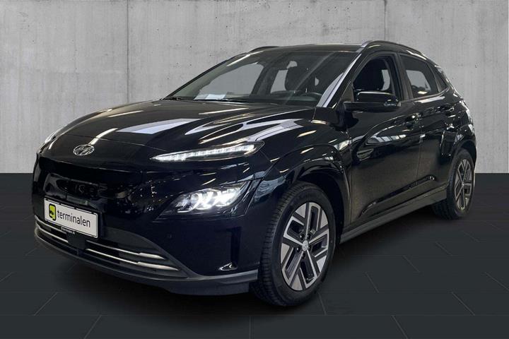 Sort Hyundai Kona fra 2022 set udefra