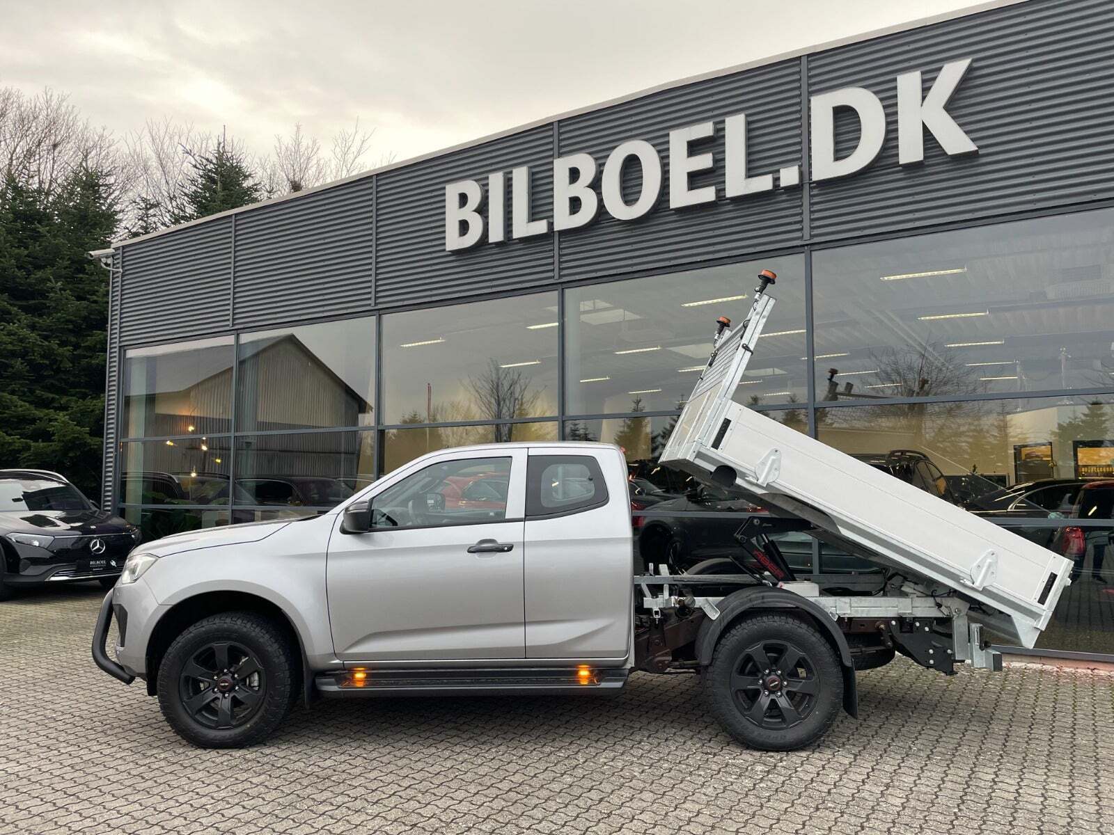 Isuzu D-Max 1,9 TD 163 Ext. Cab Exclusive aut.