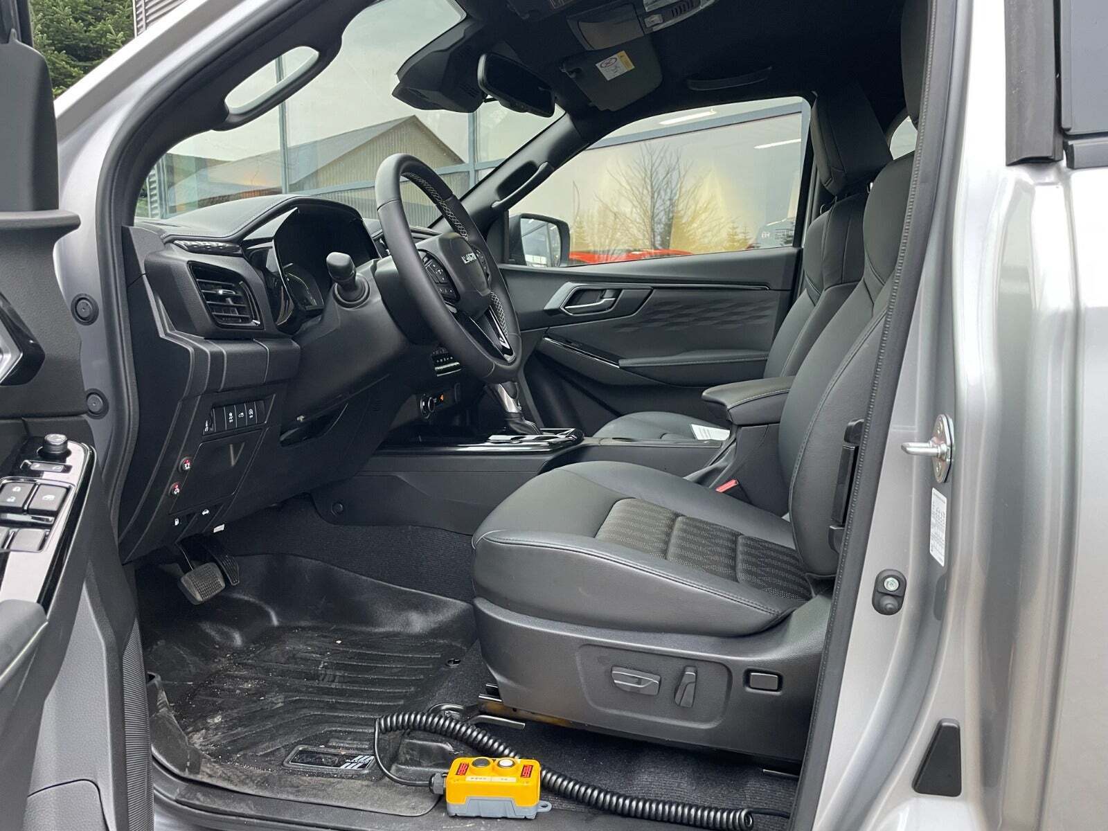 Isuzu D-Max 1,9 TD 163 Ext. Cab Exclusive aut.