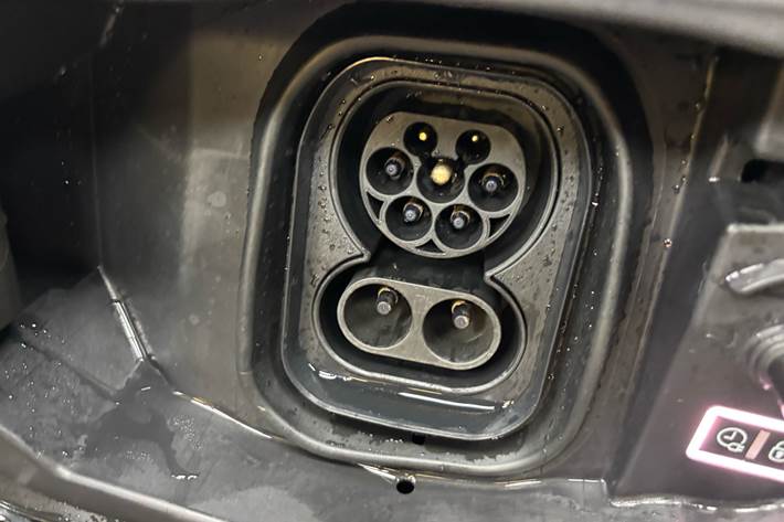 Hvid Citroën ë-C4 fra 2025