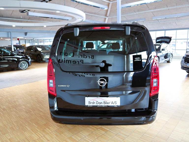 Opel Combo-e Life 50 Ultimate L2 7prs