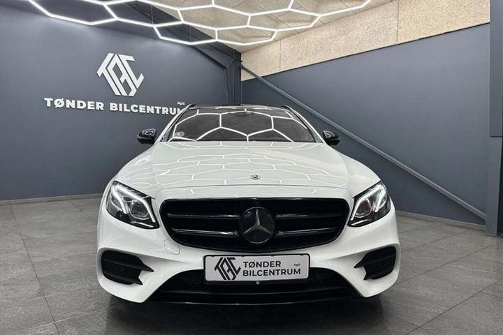 Hvid Mercedes E220 d fra 2018