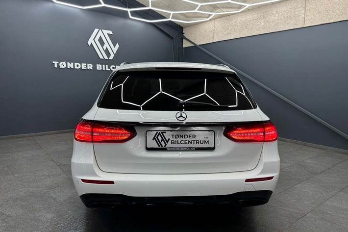 Hvid Mercedes E220 d fra 2018