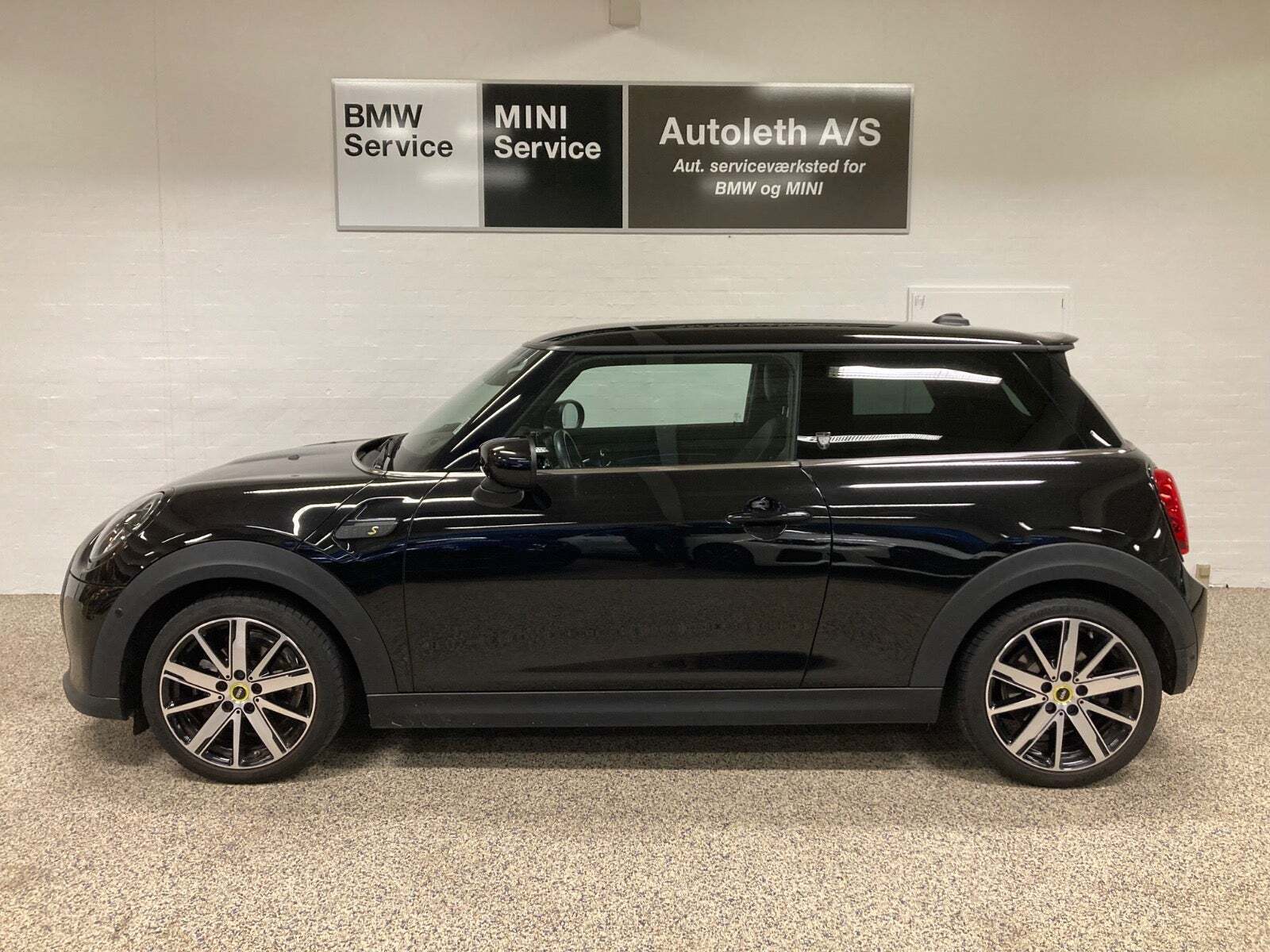 Mini Cooper SE Yours Trim