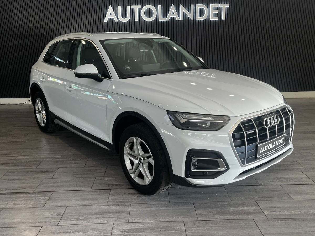 Hvid Audi Q5 fra 2021