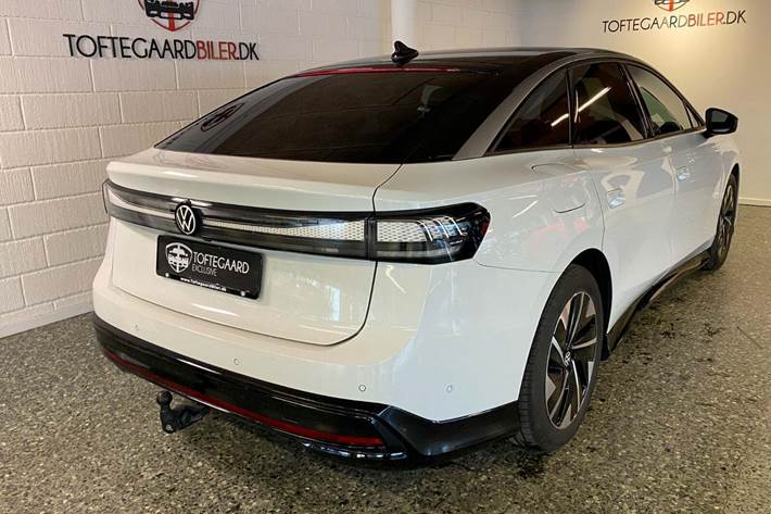 Hvid VW ID.7 fra 2024