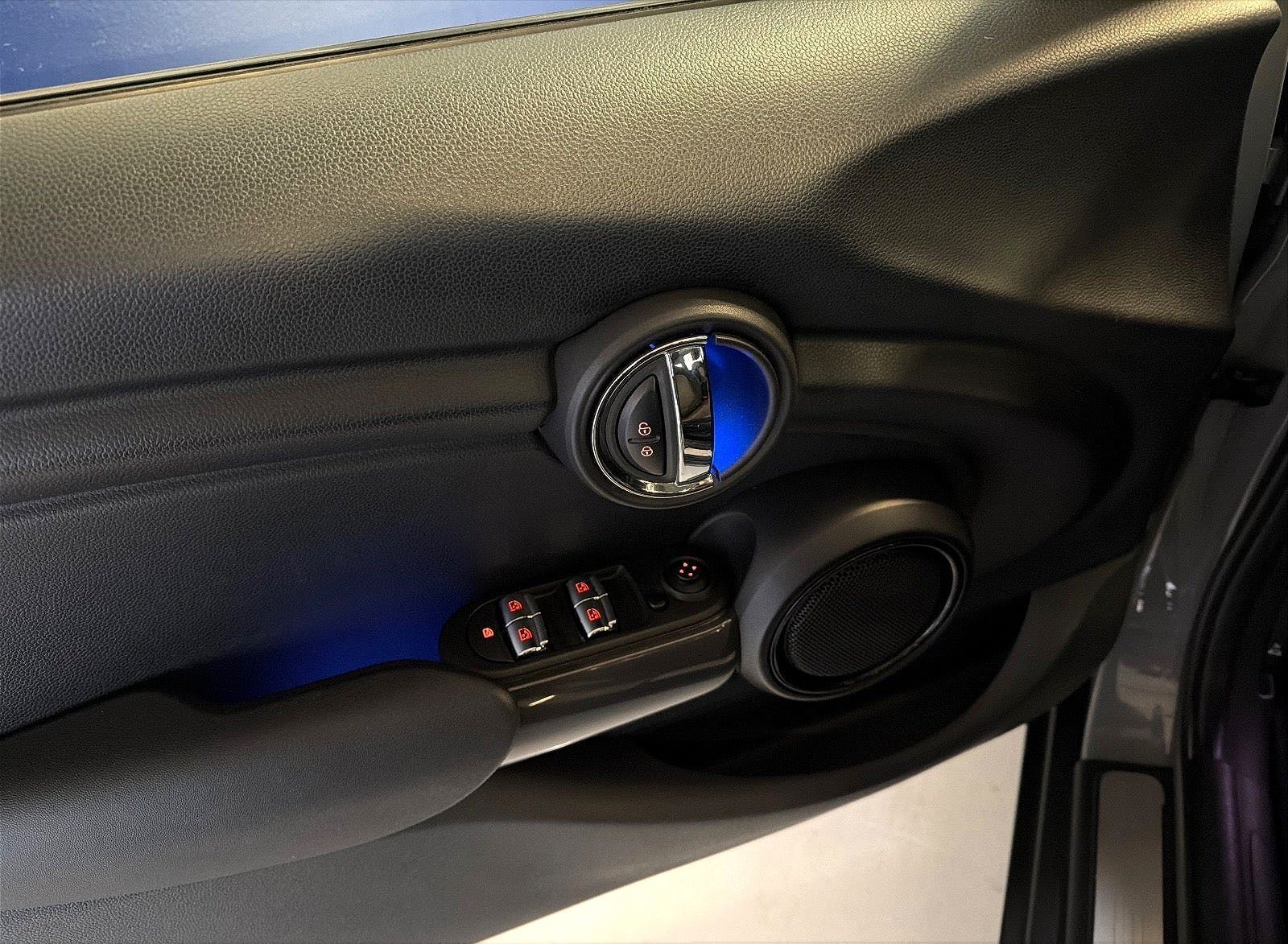 Mini Cooper 1,5 Essential aut.