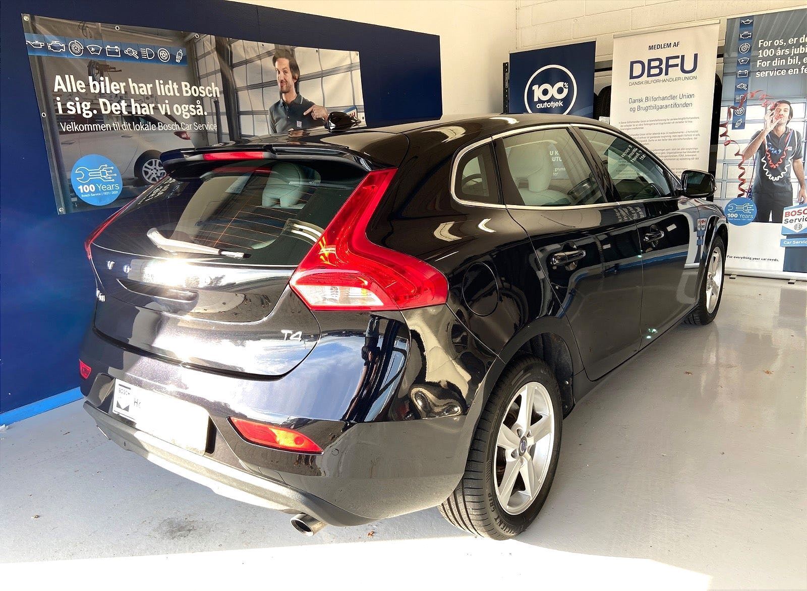 Volvo V40