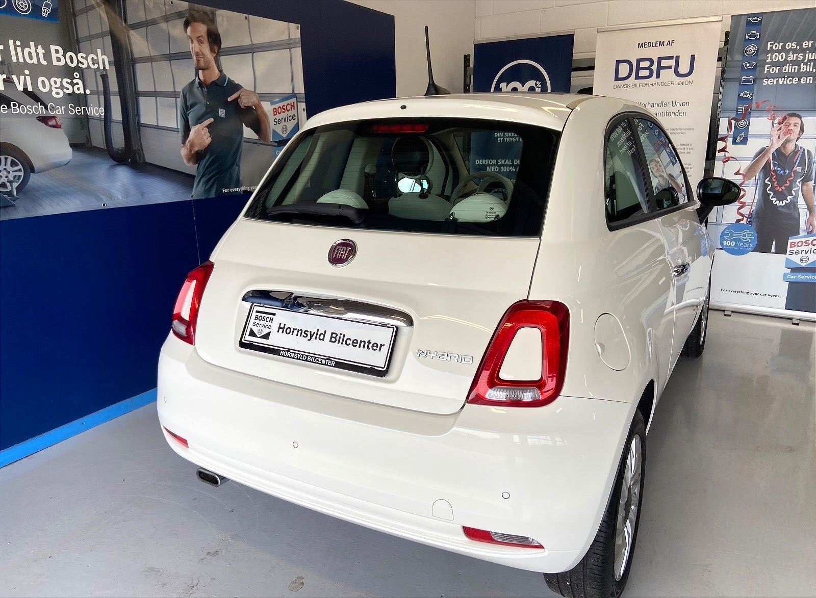 Hvid Fiat 500C fra 2020