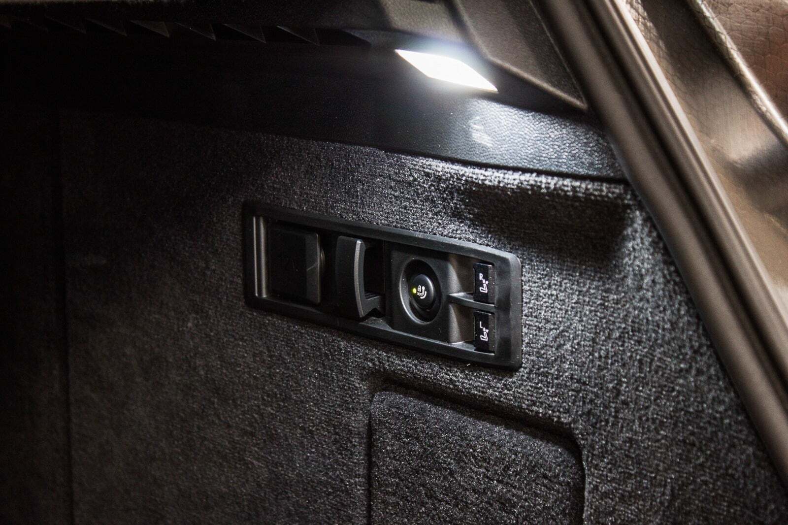 Sort BMW iX fra 2022