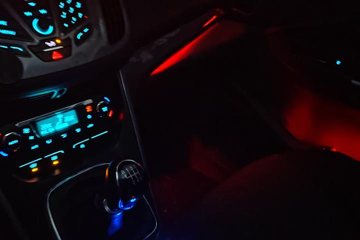 Sort Ford C-MAX fra 2013