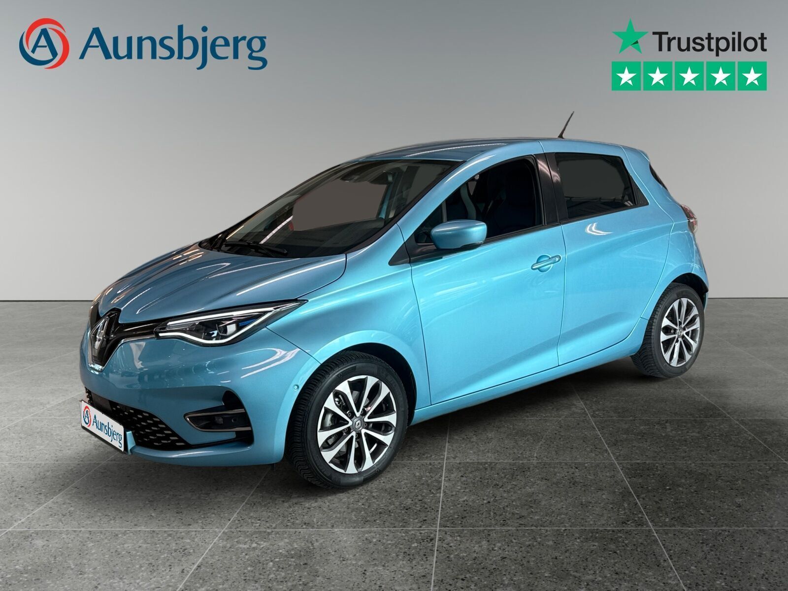 Blå Renault Zoe fra 2021 set udefra