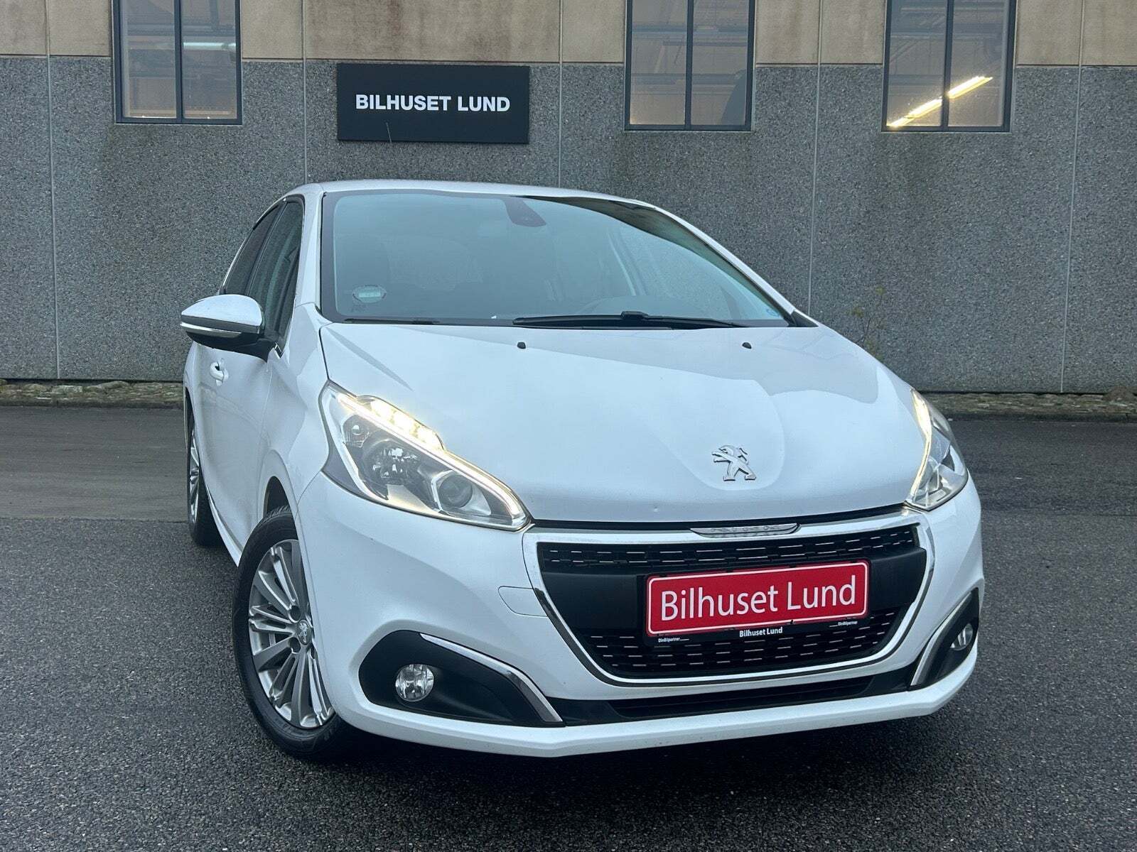 Peugeot 208 1,2 VTi 82 Allure