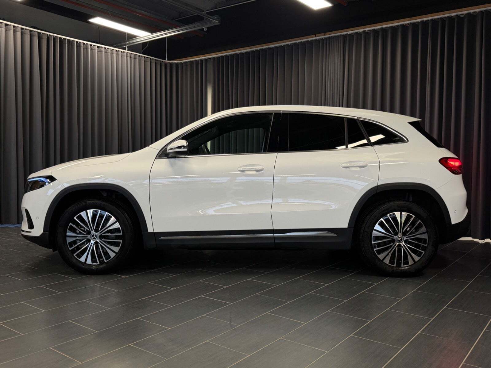 Mercedes EQA250+ Progressive Advance