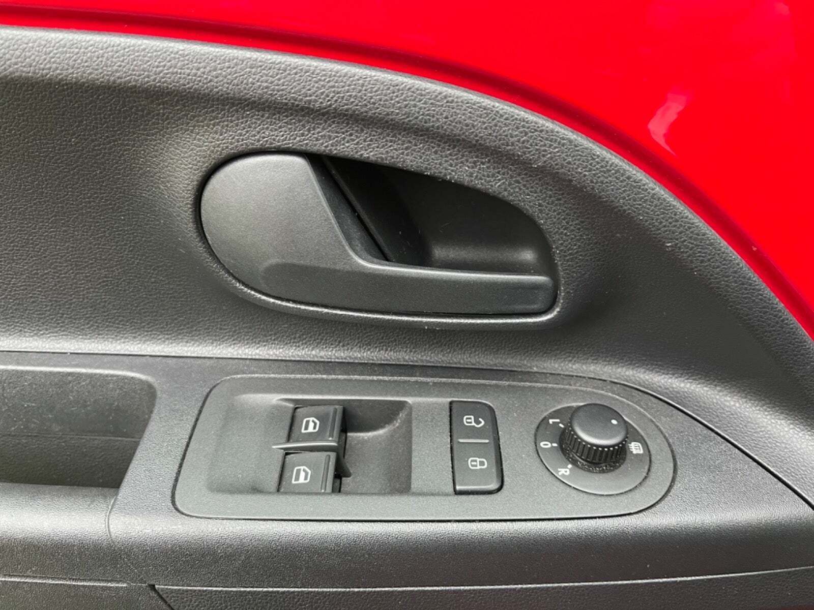 Rød Skoda Citigo fra 2016