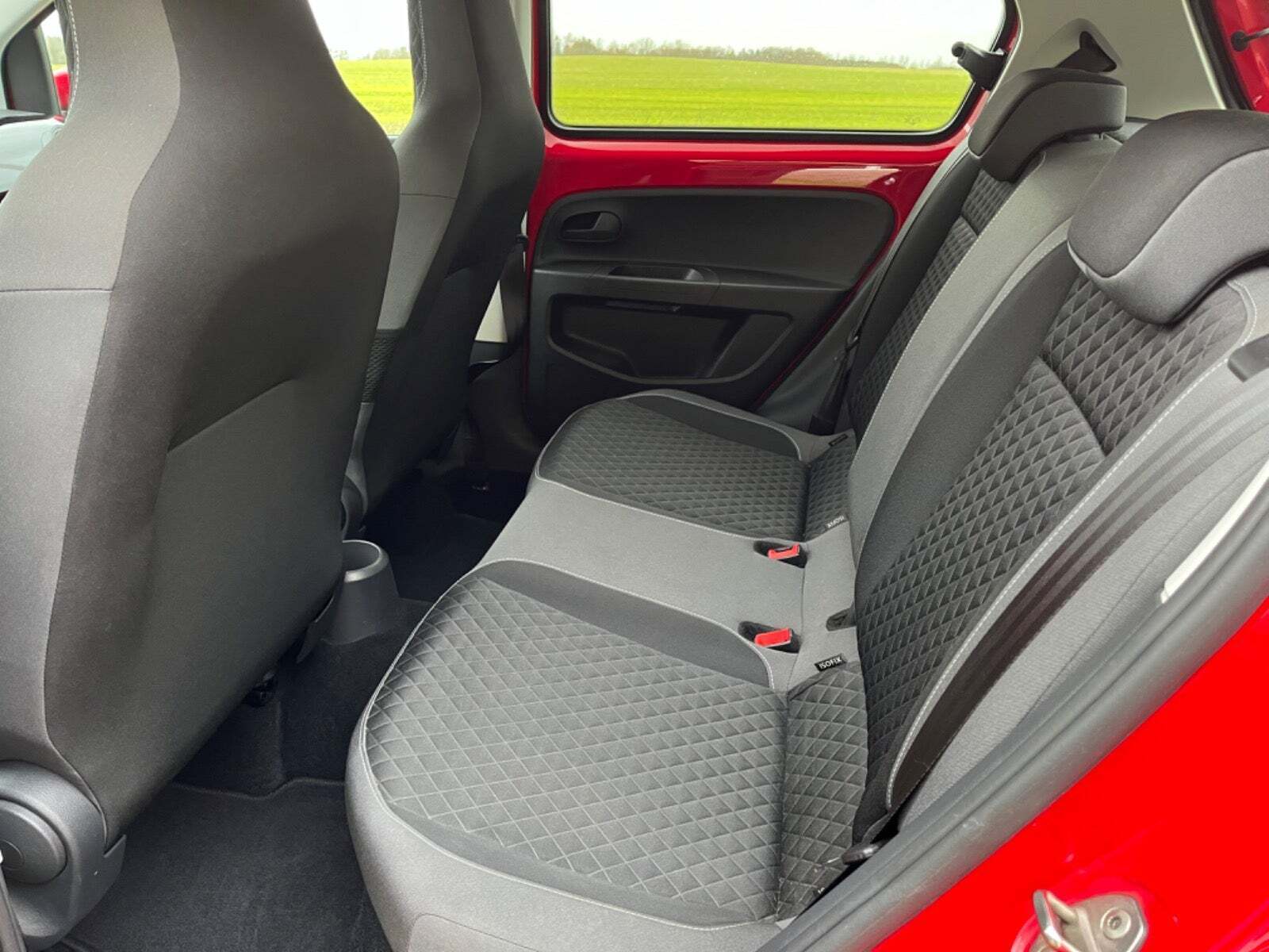 Rød Skoda Citigo fra 2016