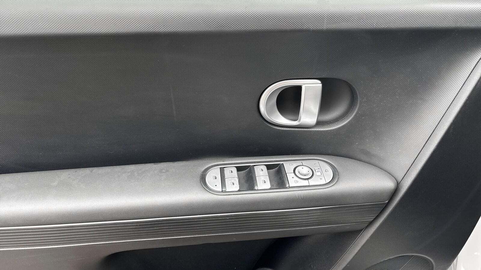 Hvid Hyundai Ioniq 5 fra 2022