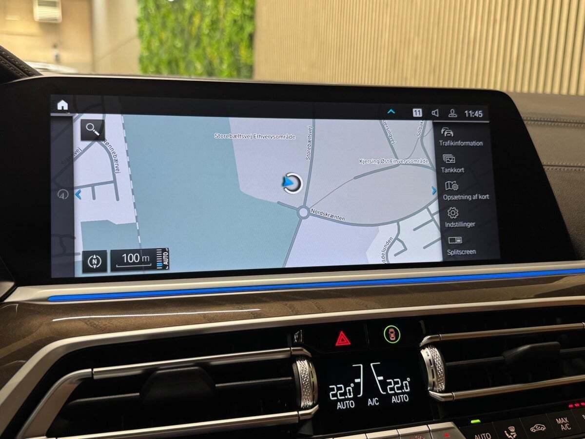 Sort BMW X5 fra 2022