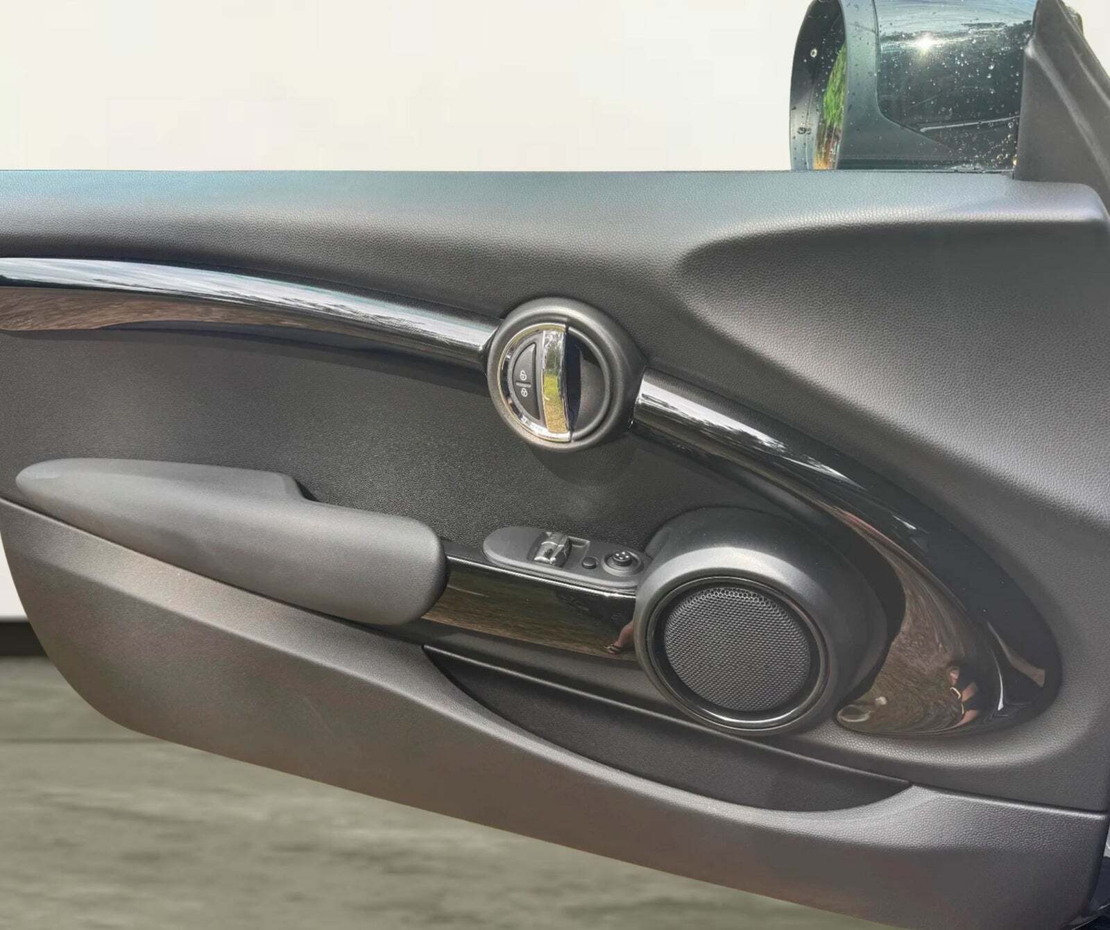 Mini Cooper S 2,0 Essential aut.