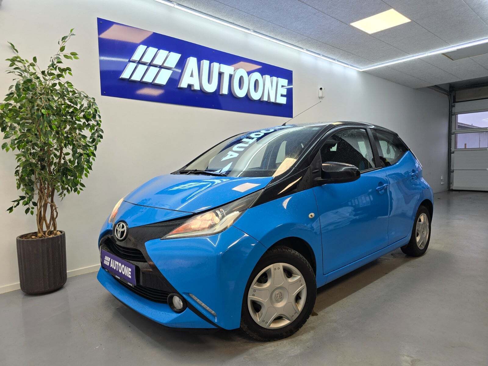 Toyota Aygo 1,0 VVT-i x-cite
