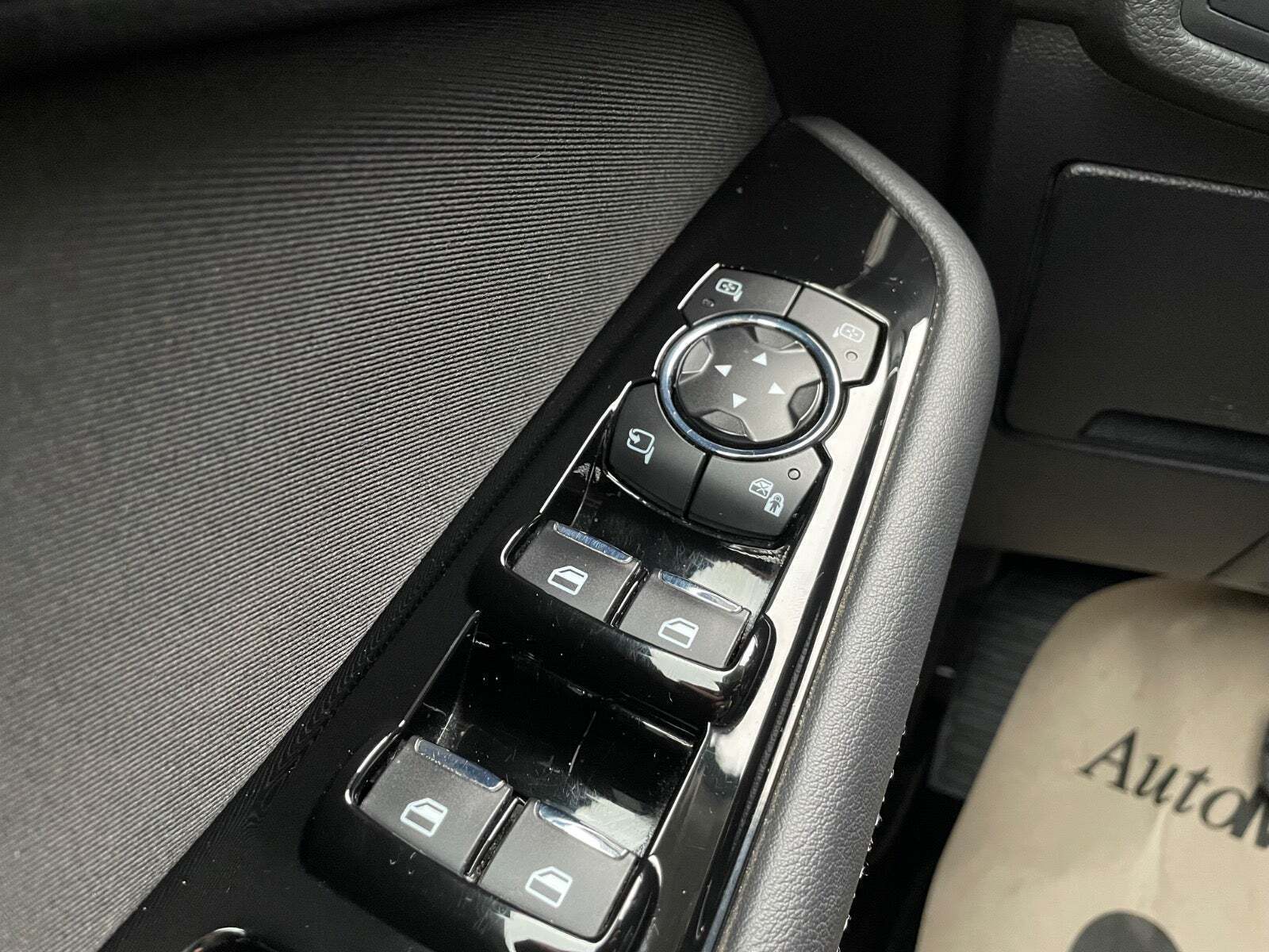 Sort Ford Galaxy fra 2020