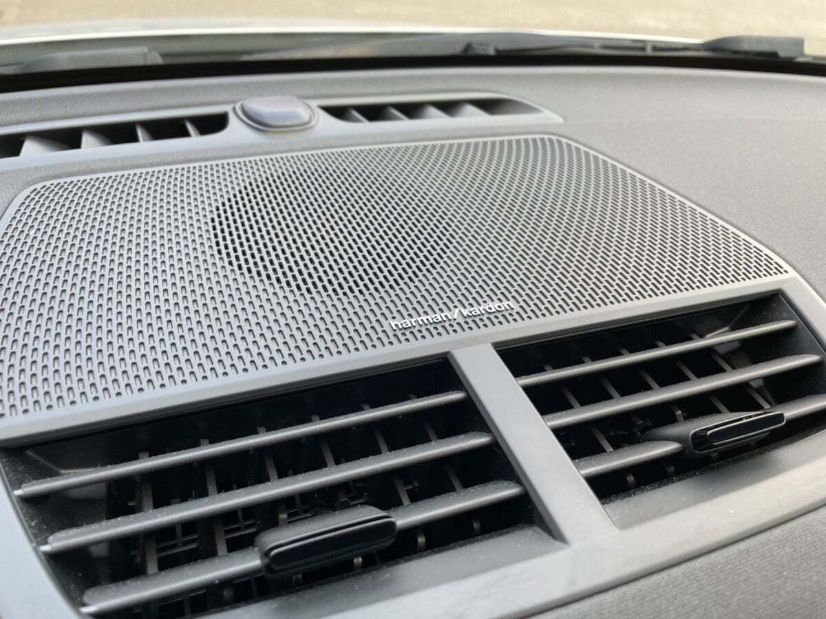 Grå Polestar 2 fra 2024