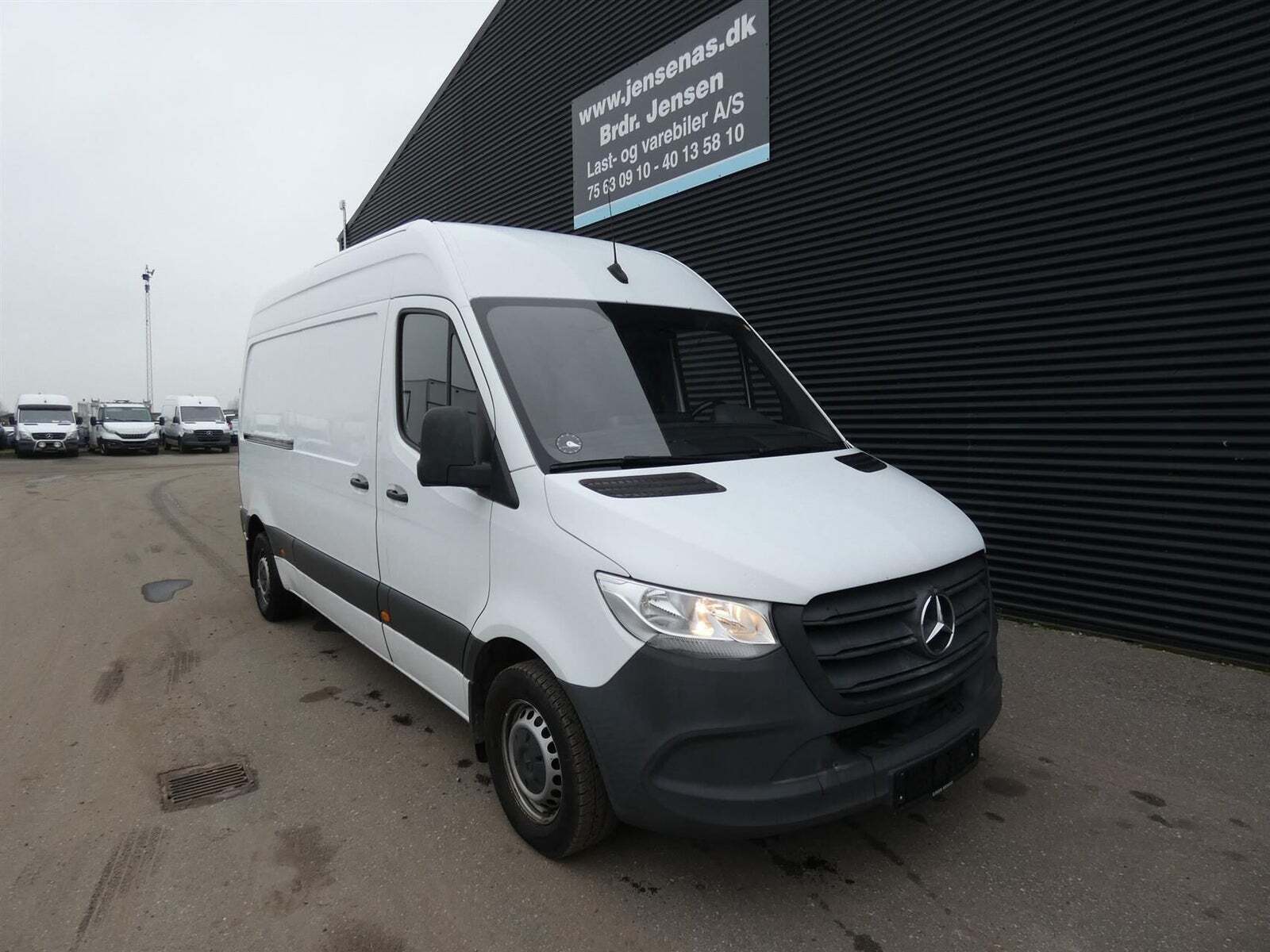Mercedes Sprinter 214 2,2 CDi A2 Kassevogn aut. FWD