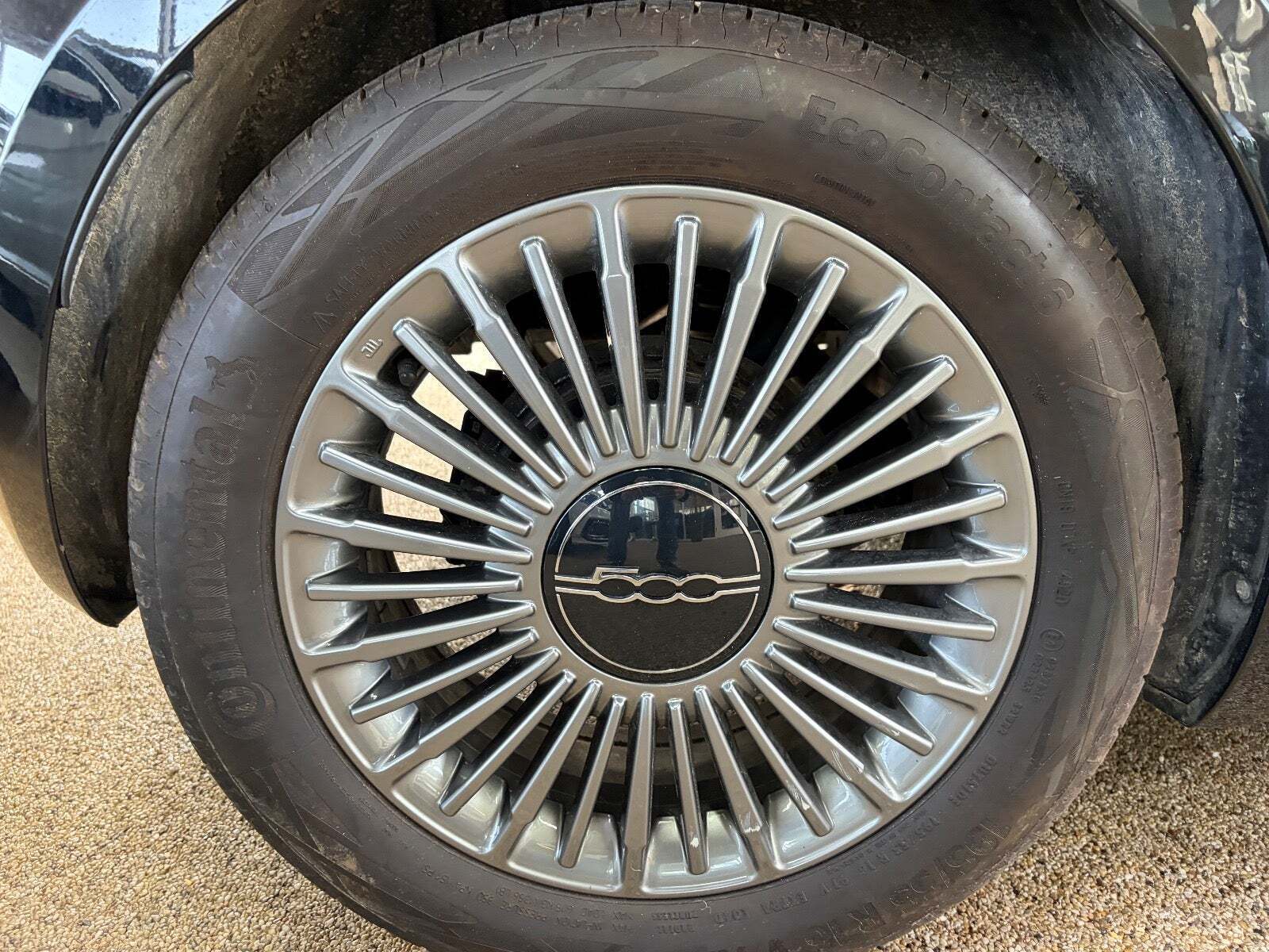 Sort Fiat 500e fra 2022