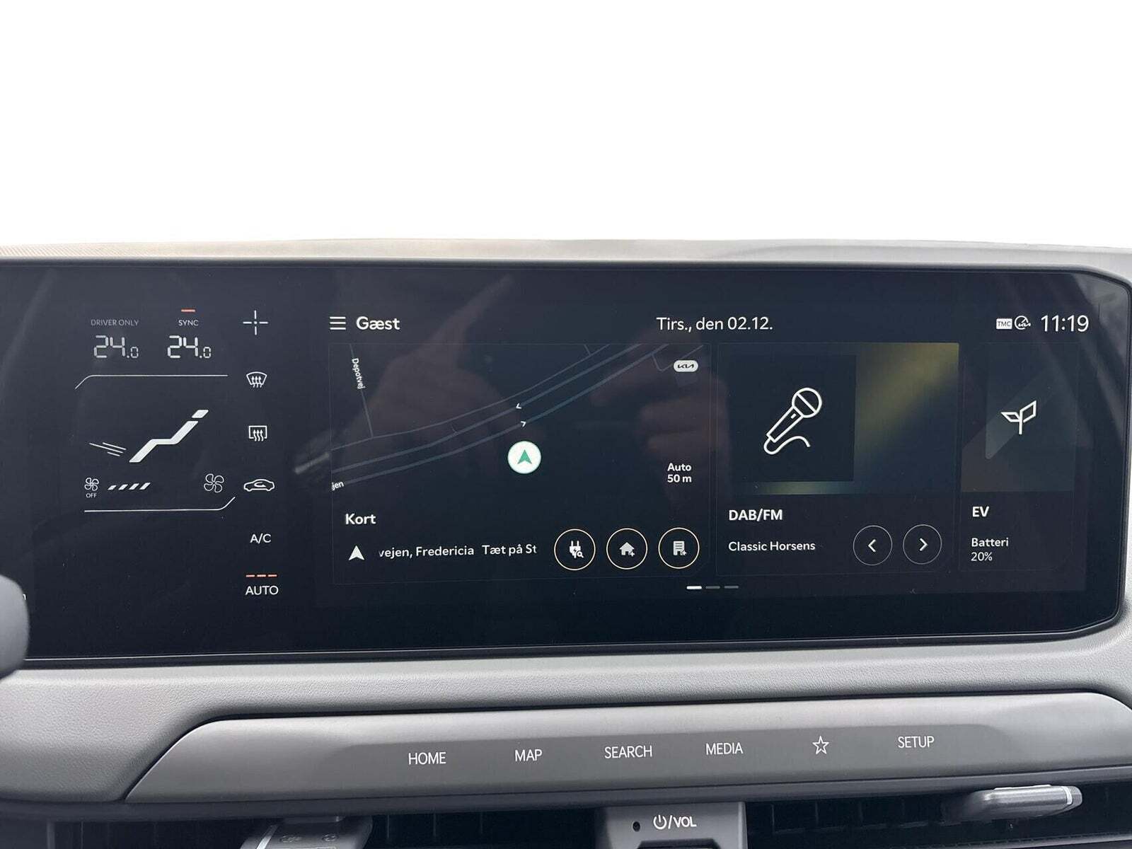 Hvid Kia EV3 fra 2025