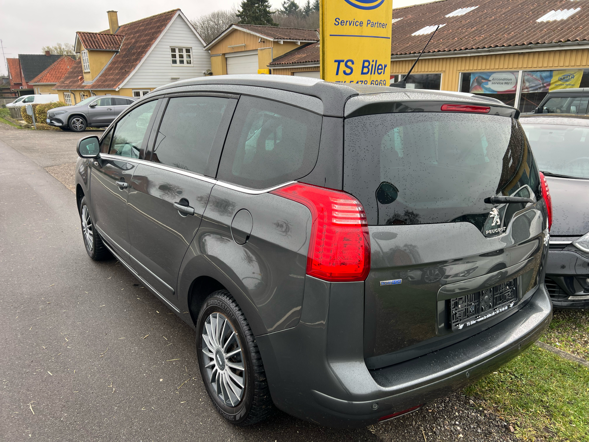 Peugeot 5008 1,6 BlueHDi Allure 120HK 6g