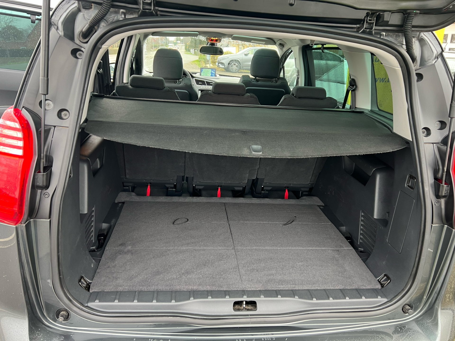 Peugeot 5008 1,6 BlueHDi Allure 120HK 6g