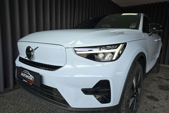 undefined Volvo C40 fra 2024 set udefra