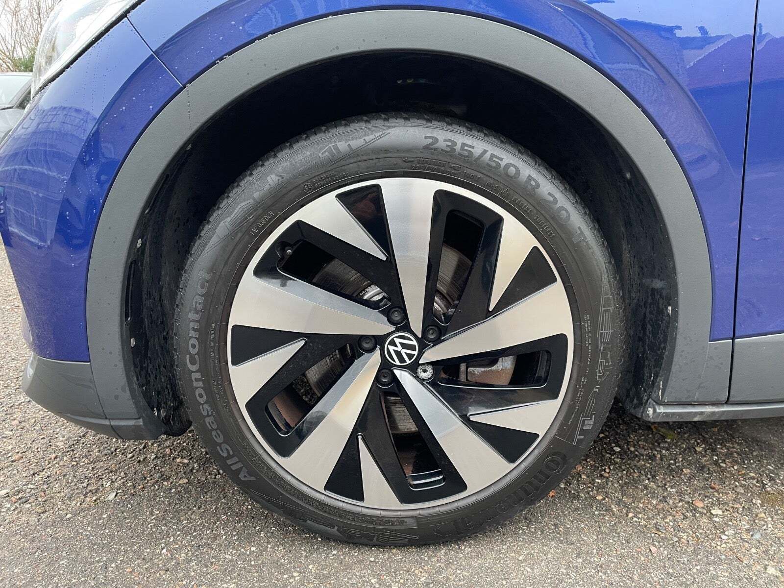 Blå VW ID.4 fra 2022