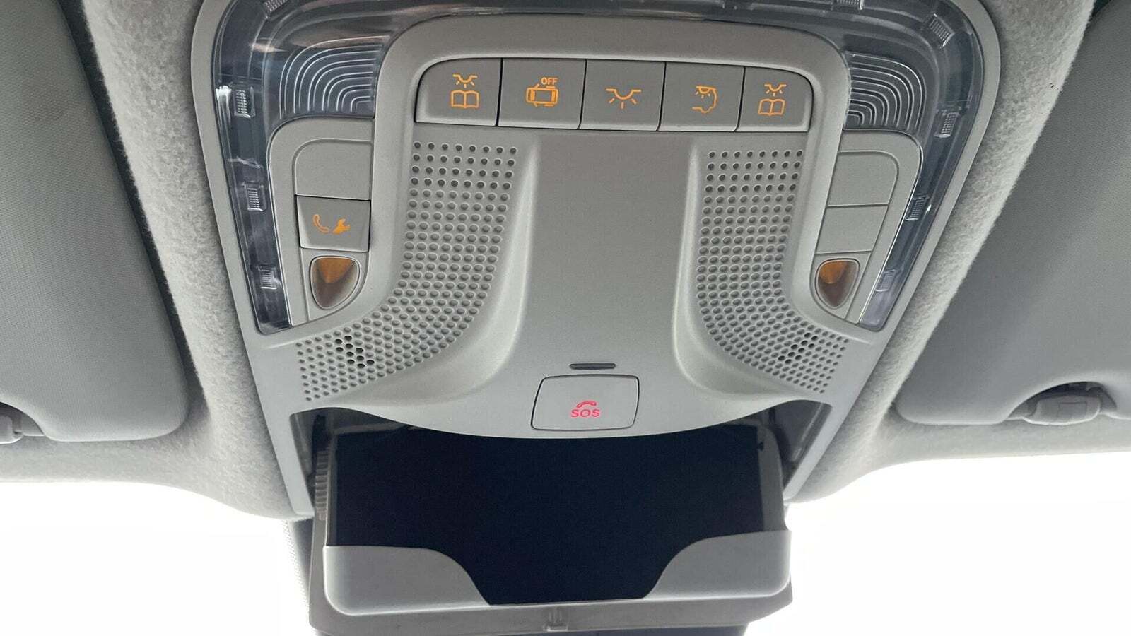 Sort Mercedes Vito 114 fra 2022