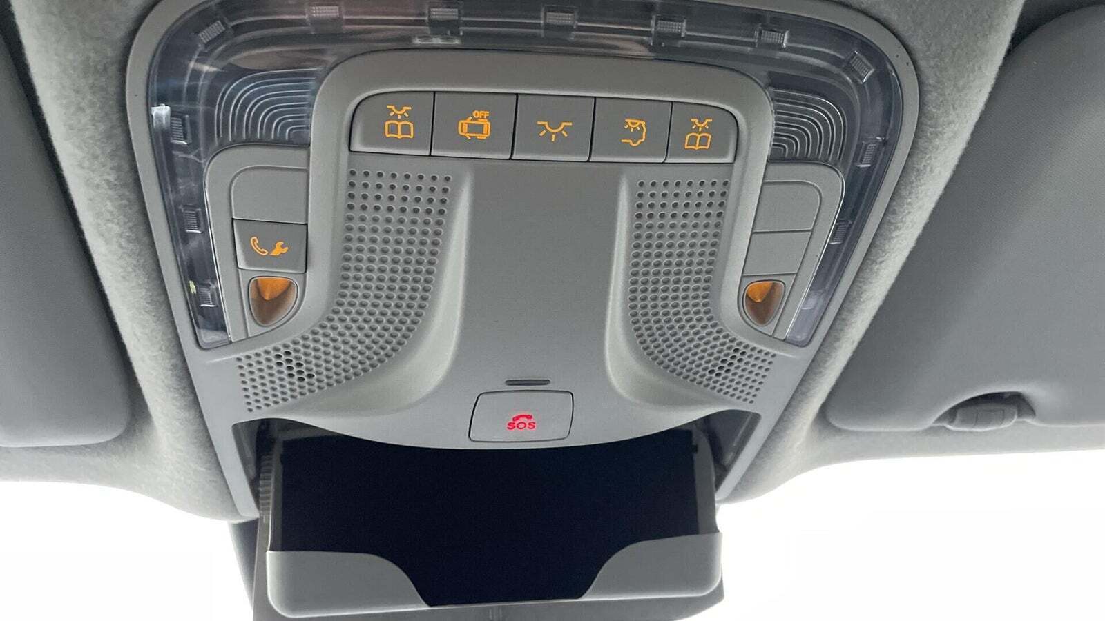 Hvid Mercedes Vito 114 fra 2021