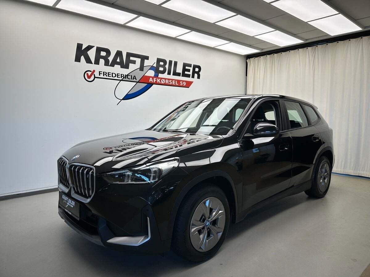 BMW iX1 xDrive30
