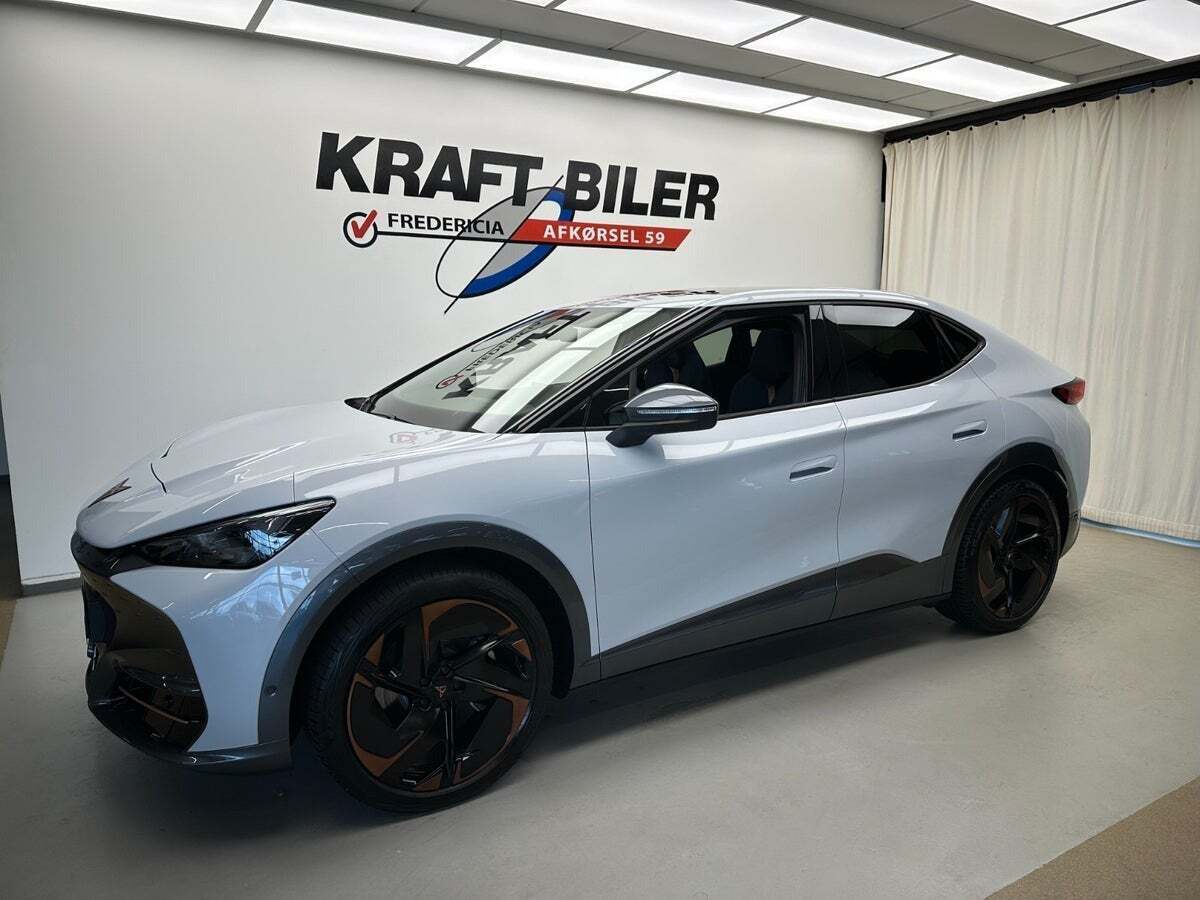 Cupra Tavascan 77 Adrenaline