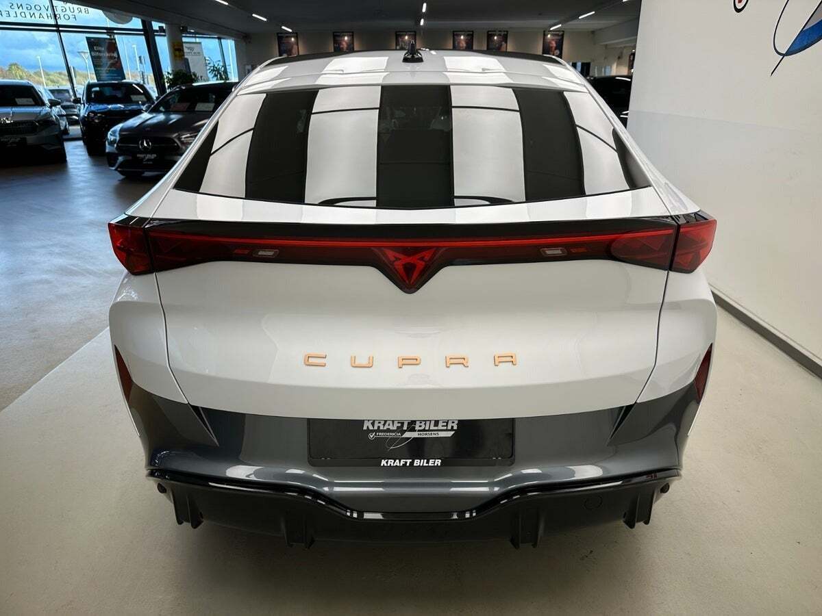 Cupra Tavascan 77 Adrenaline