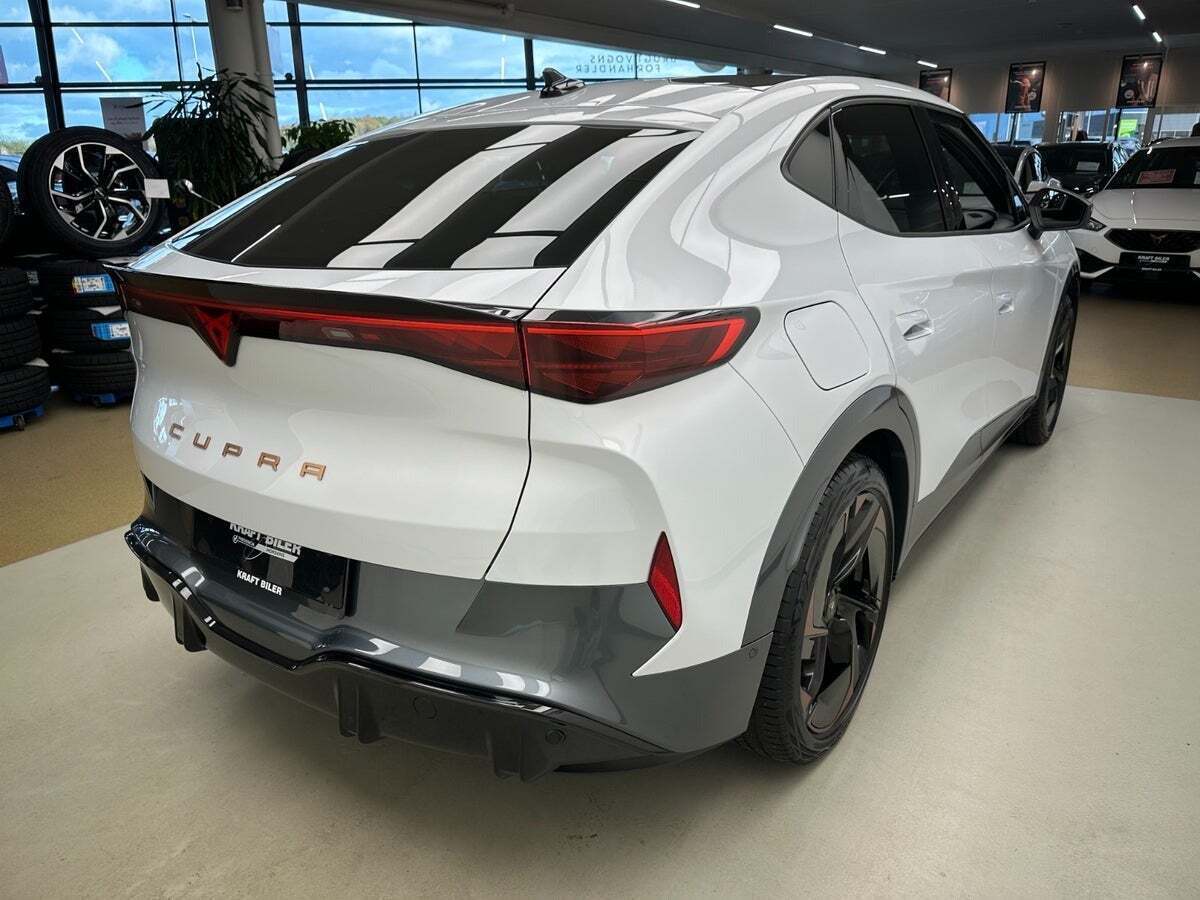 Cupra Tavascan 77 Adrenaline