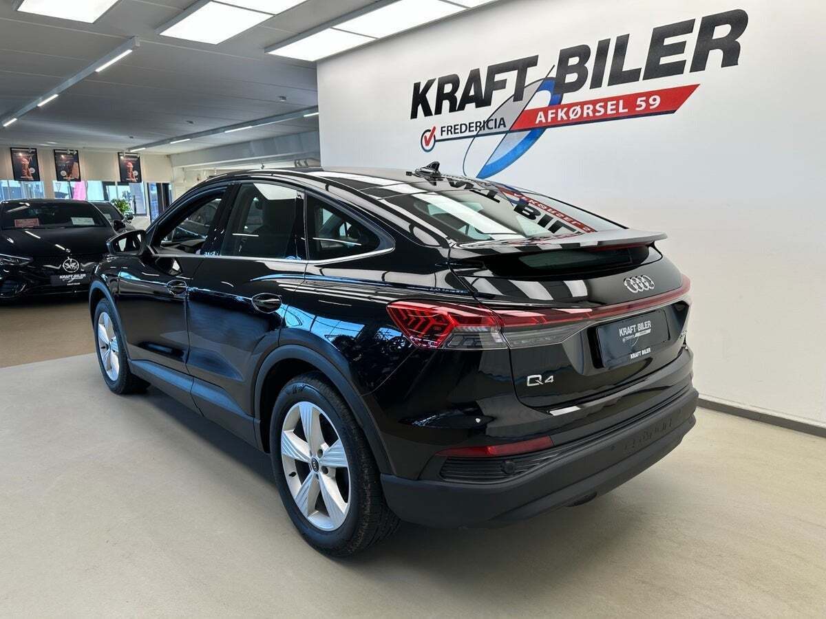 Sort Audi Q4 e-tron fra 2022