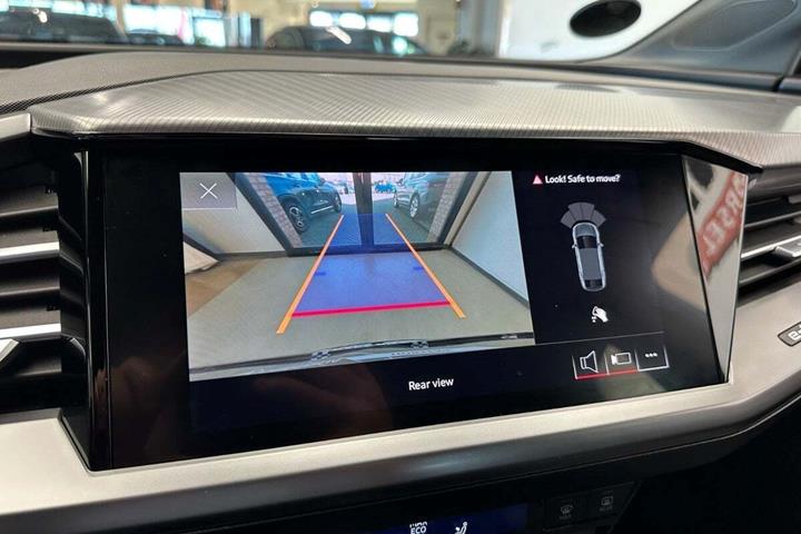 Sort Audi Q4 e-tron fra 2022