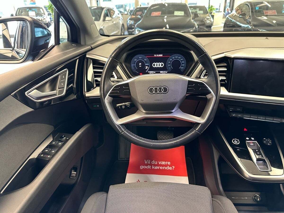 Sort Audi Q4 e-tron fra 2022