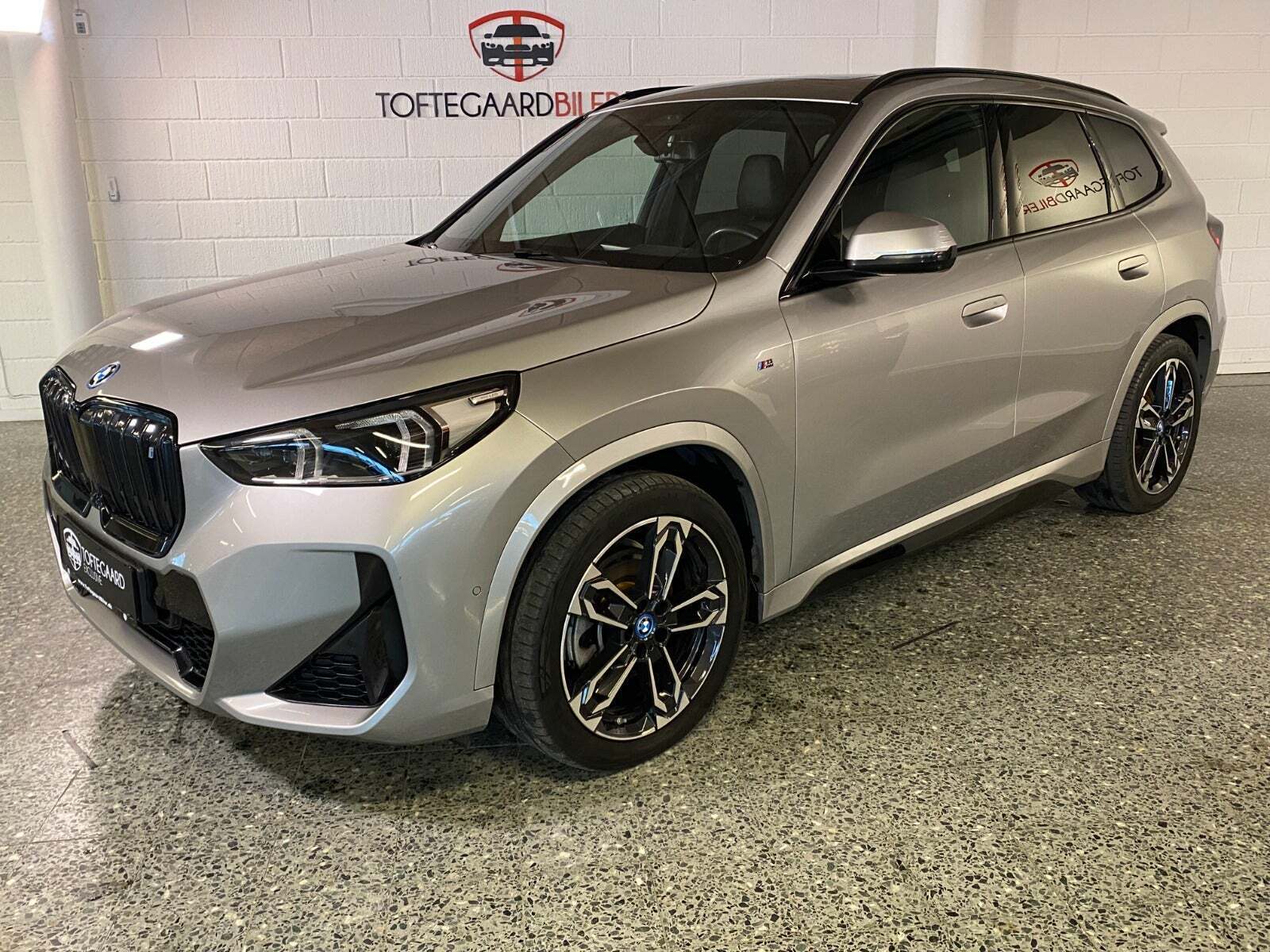 BMW iX1 xDrive30 Fully Charged M-Sport