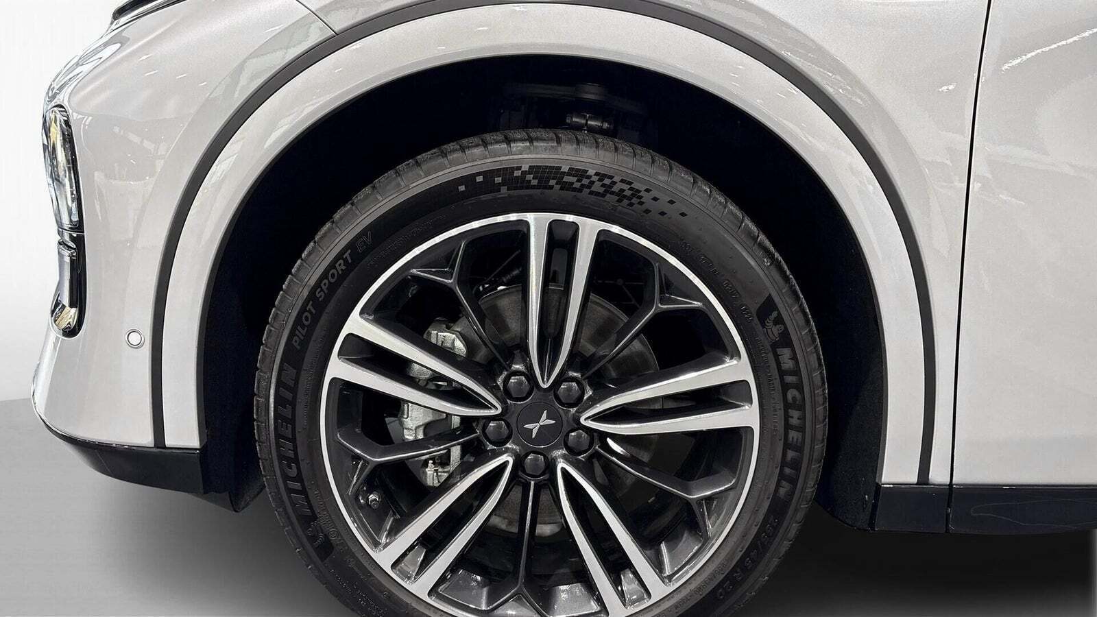 Sølv Xpeng G6 fra 2024