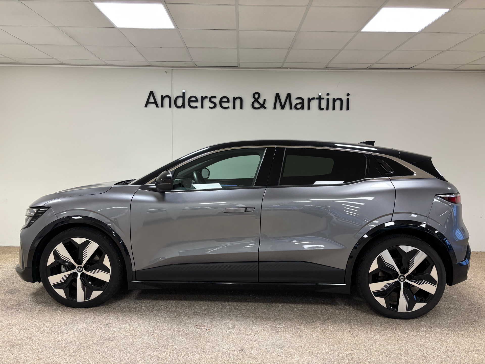 Renault Mégane E-TECH Techno 220HK 5d Aut.