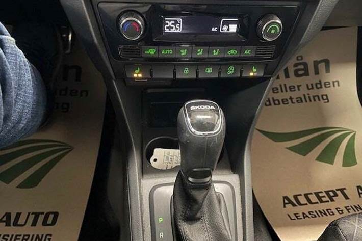 Hvid Skoda Rapid fra 2019