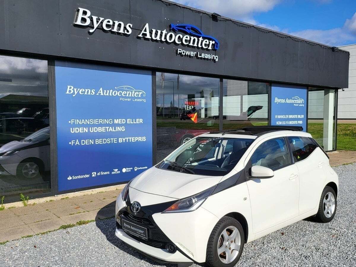 Toyota Aygo 1,0 VVT-i x-wave Sky